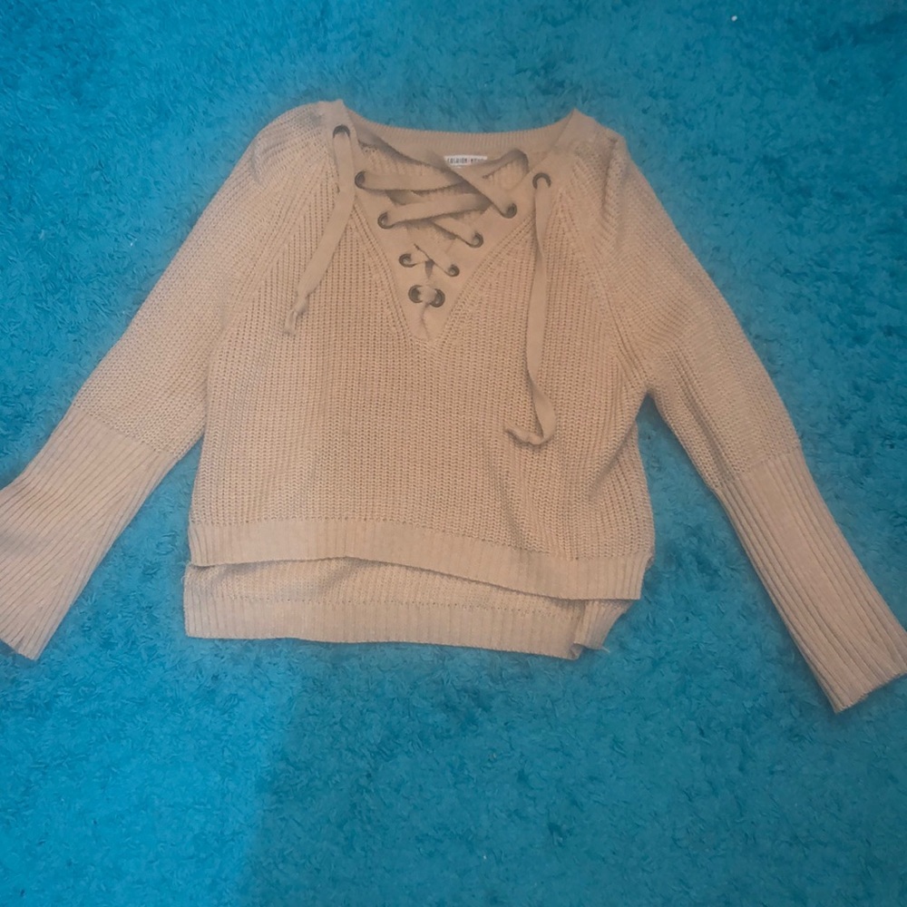 Fn sweater